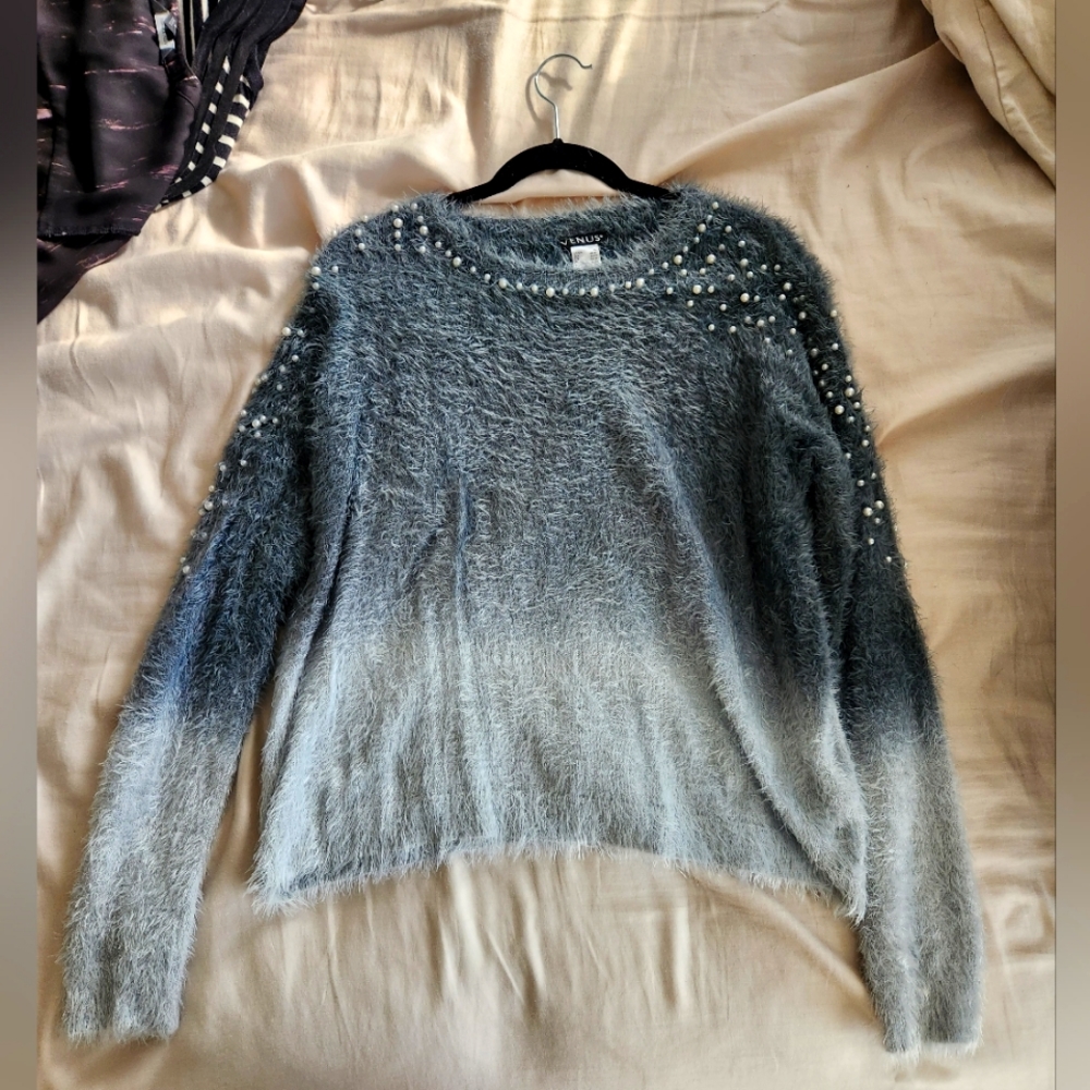 Ombre Sweater brand Venus.